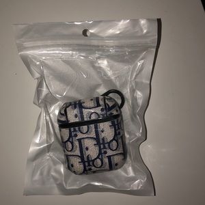 SALE!! LIMITED TIME ONLY!! All case $10🖤